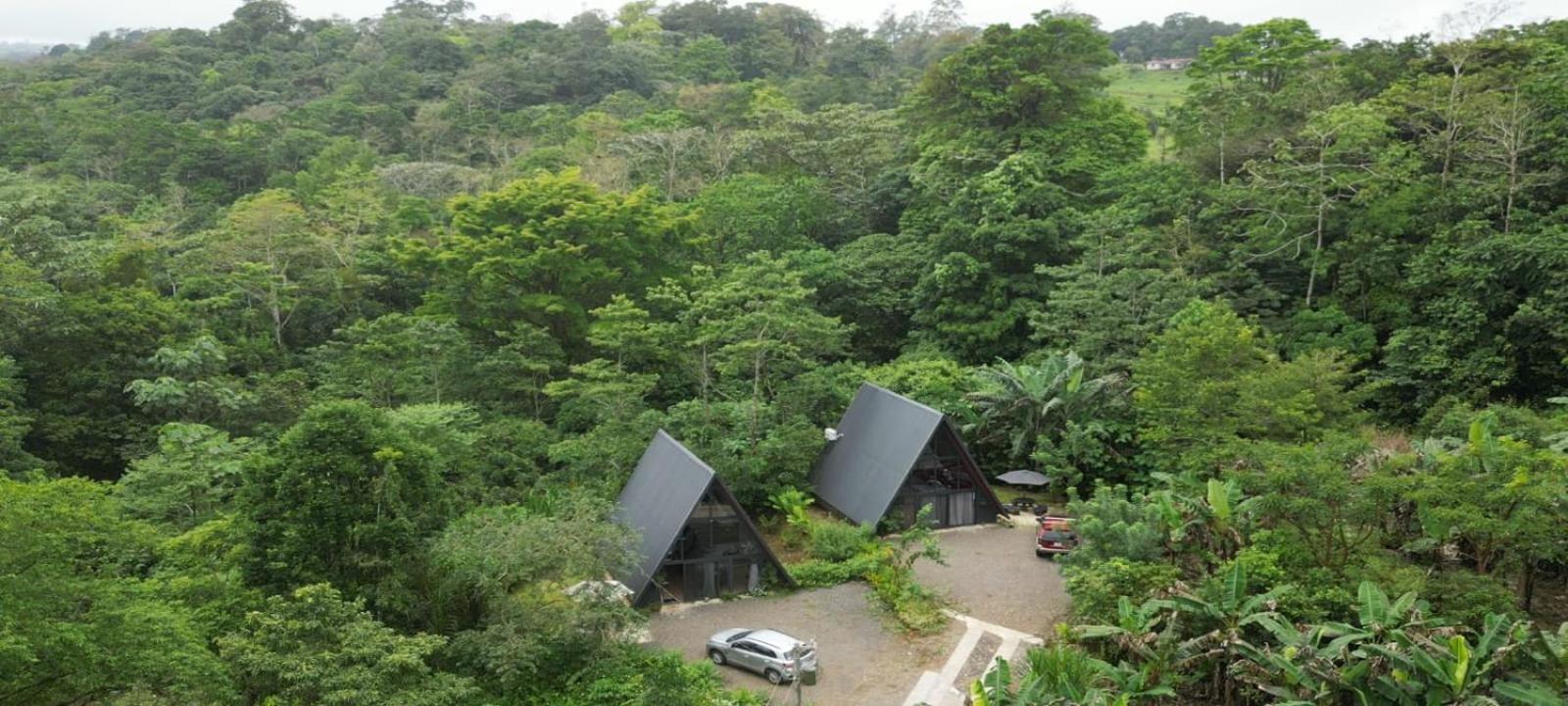 Yarumo Lodge, Rio Celeste Black Chalets Bijagua Esterno foto