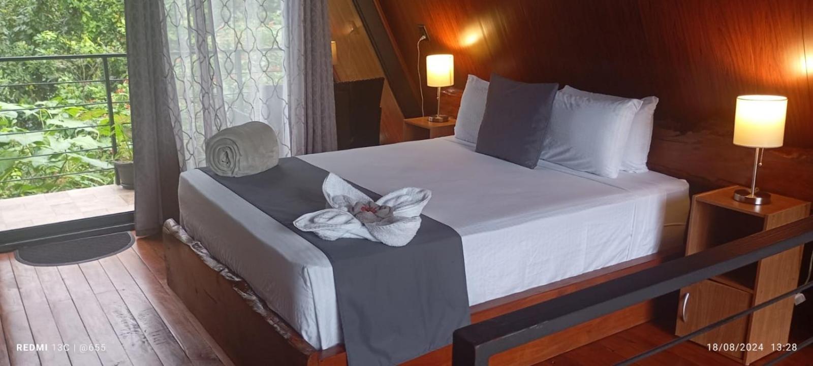 Yarumo Lodge, Rio Celeste Black Chalets Bijagua Esterno foto